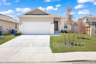 Building Photo - 15251 Comanche Gard