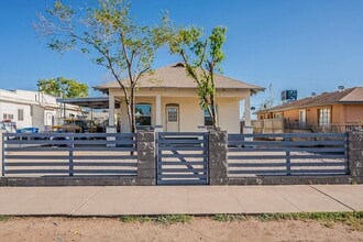 Building Photo - 1341 E Fillmore St