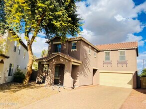 Building Photo - 4580 E Del Rio St