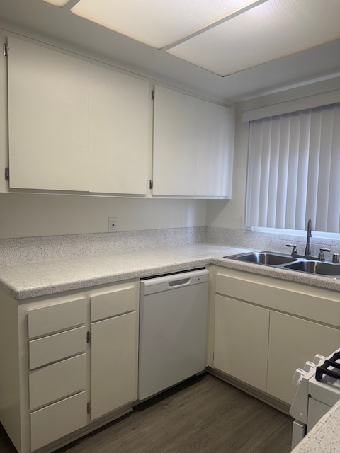 Foto principal - 16862 Lynn Lane