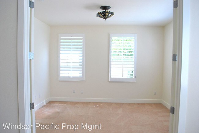 Building Photo - 5 br, 3 bath House - 5436 Carnegie Loop