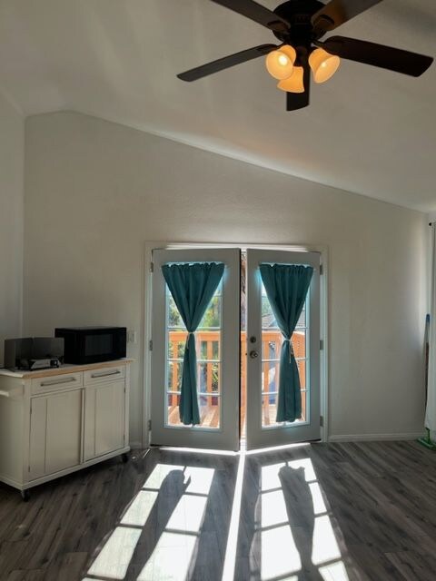 Building Photo - 1111 Camino Del Sol