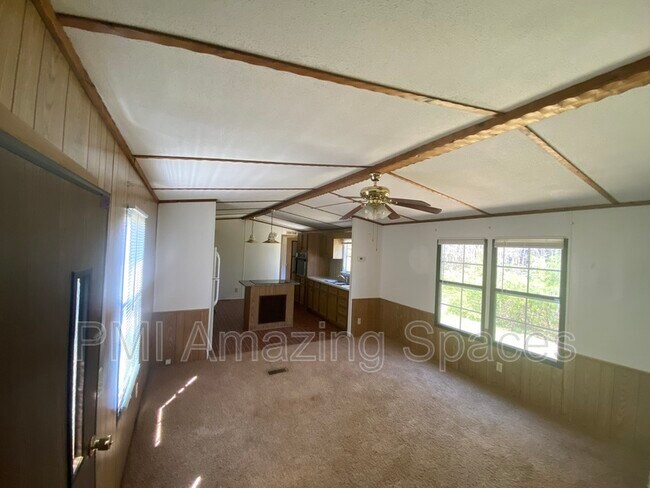 Building Photo - 9121 Simpson Rd