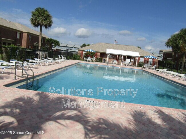 Foto del edificio - 910 S Colonial Ct