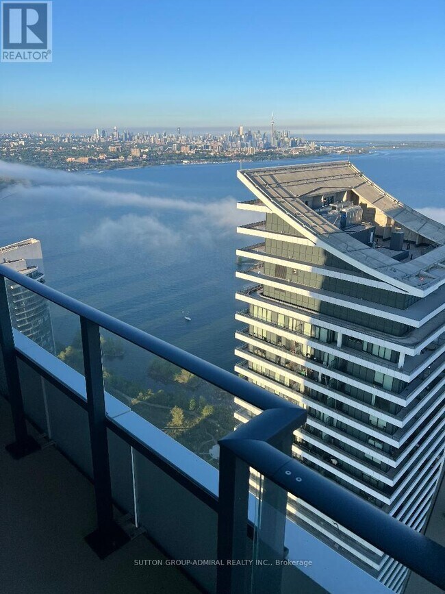 Building Photo - 30 Shore Breeze Dr