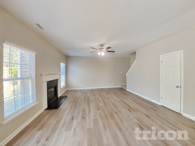 Building Photo - 1104 Braemar Highland Dr