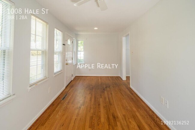 Photo - 1008 Hale St House