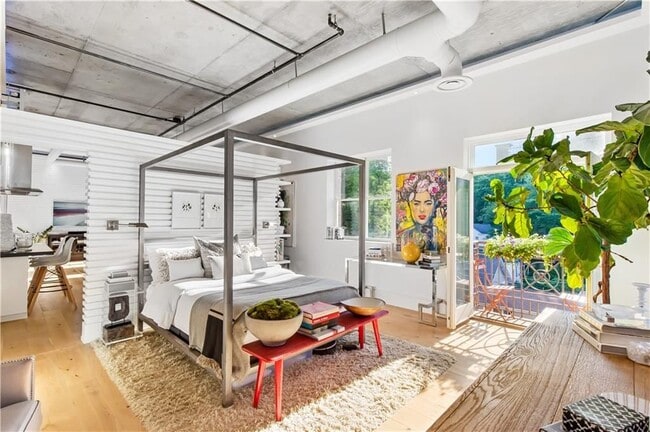 Foto del edificio - 206 11th St NE