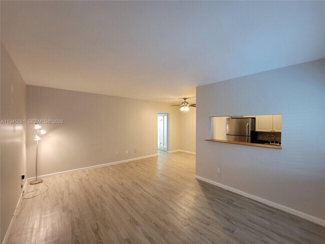 Foto del edificio - 835 Lenox Ave.