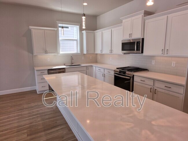 Foto del edificio - 6208 N Windsor St