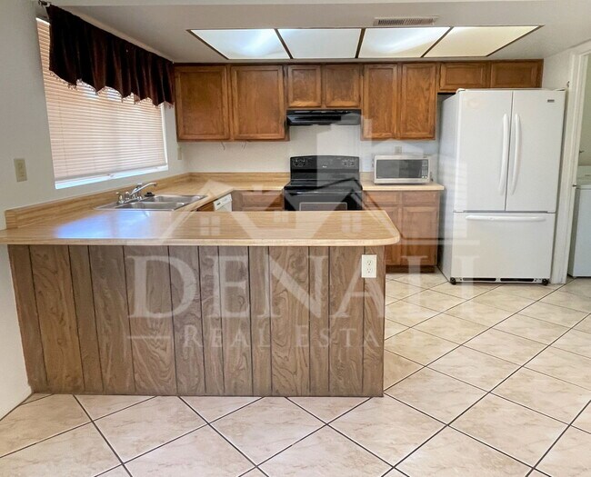 Foto del edificio - 4746 W Aster Dr