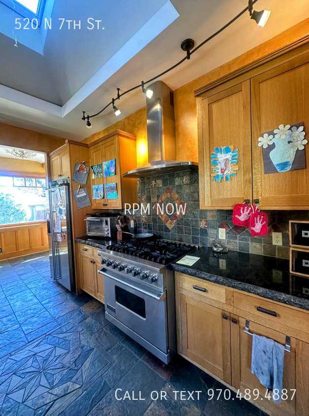 Primary Photo - FURNISHED -RARE FIND! Gorgeous 4 bed histo...