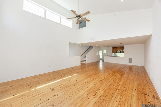 Foto del edificio - 1720 Nicholson Dr