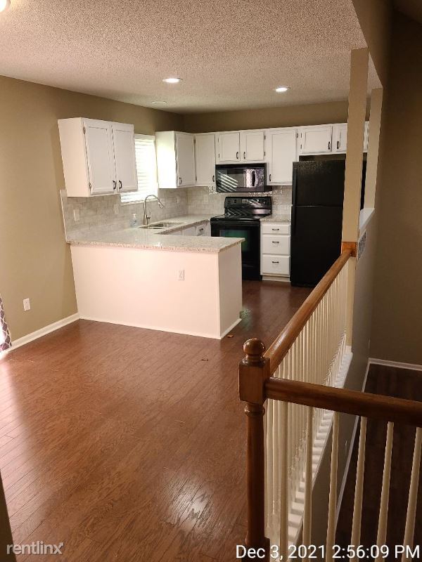 Foto del edificio - 3 br, 2 bath House - 17480 S Agnes St