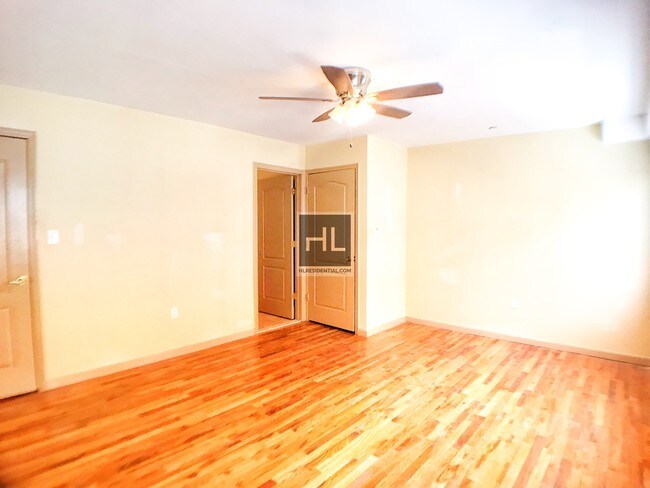 Foto del edificio - TILDEN AVENUE