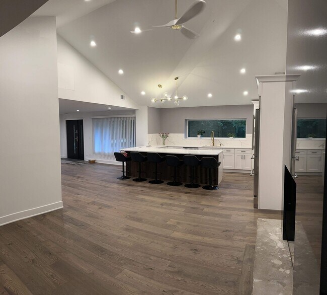 Building Photo - 1582 Arbor Ave