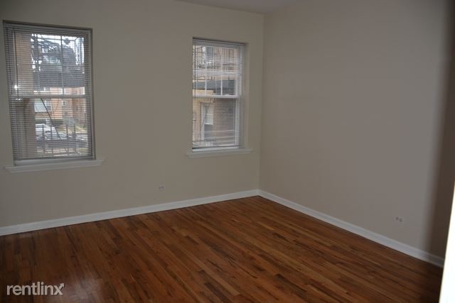 Building Photo - 2 br, 2 bath Condo - 2417 W Dakin St