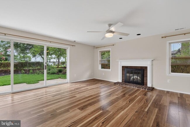 Foto del edificio - 4214 Penner Ln
