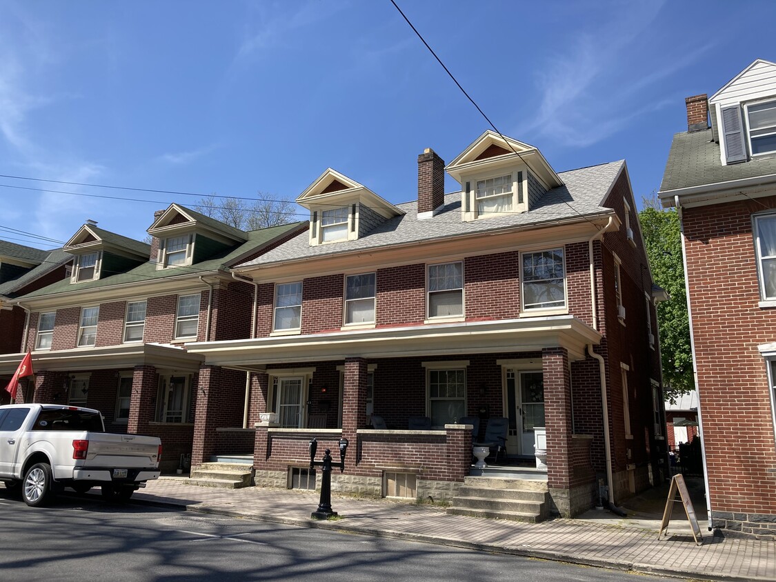 425 Baltimore St, Gettysburg, PA 17325 House Rental in Gettysburg, PA