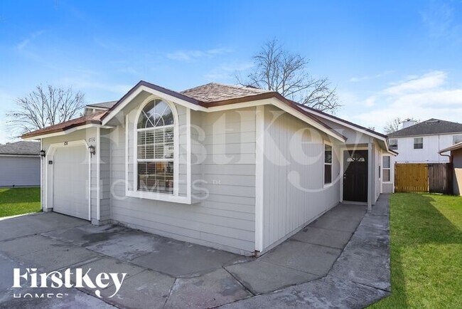 Building Photo - 6736 Newgate Cir E