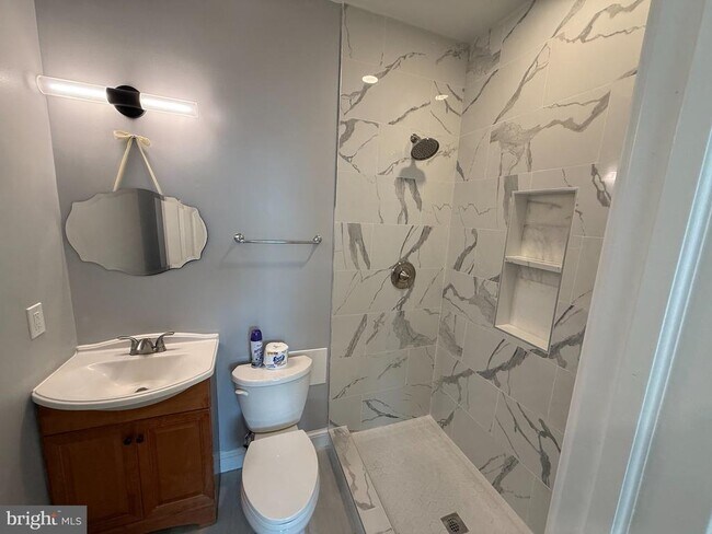 Foto del edificio - 1930 N Payson St