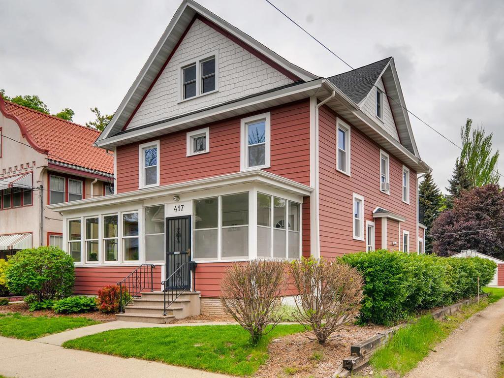 5+ Bedroom Home (3 Levels) - St Anthony West, Northeast - 417 8th Ave NE