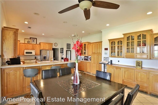 Building Photo - 4 br, 4 bath House - 7850 Saddle Creek Rd