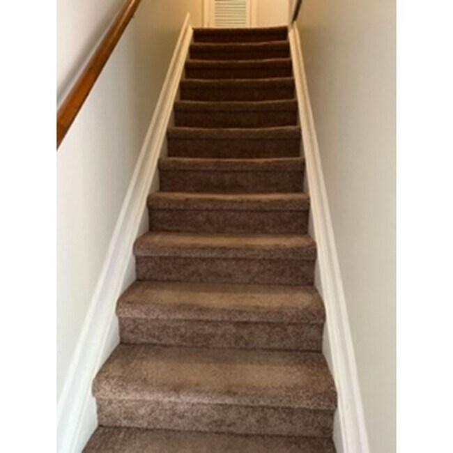 Foto del edificio - Surfside Beach Townhome- Long Term Rental