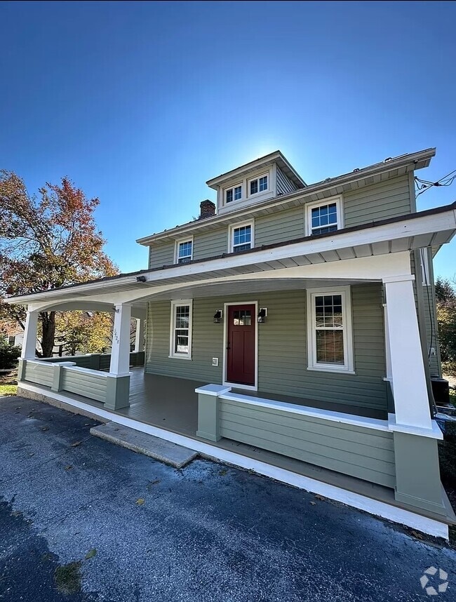 Building Photo - 3428 Littlestown Pike
