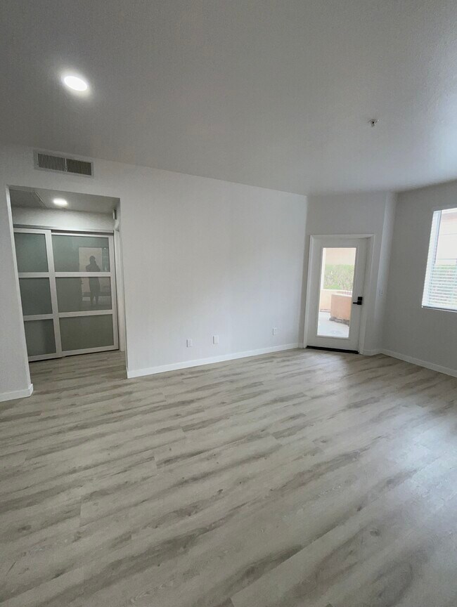 Entrada - 18650 Caminito Cantilena