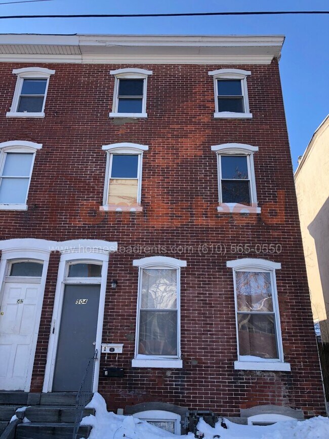 Foto del edificio - 504 W Airy St