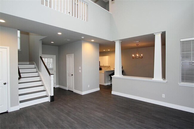 Foto del edificio - 63 Woodlily Pl