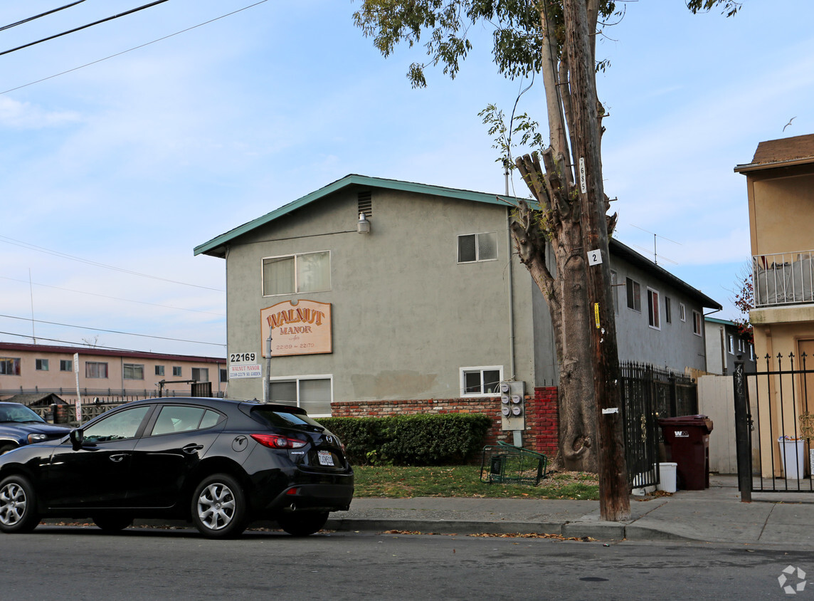 Foto del edificio - Walnut Manor