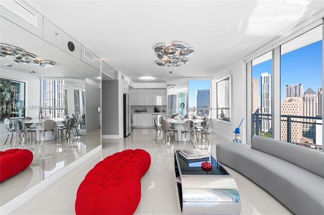 Foto del edificio - 90 SW 3rd St