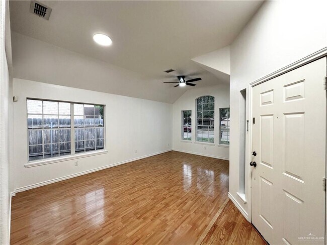 Foto del edificio - 19 N 47th St