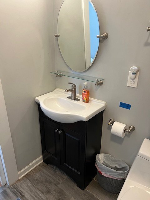 Foto del edificio - 4832 Holbrook Dr