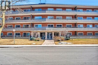 Building Photo - 11 Woodman Dr S