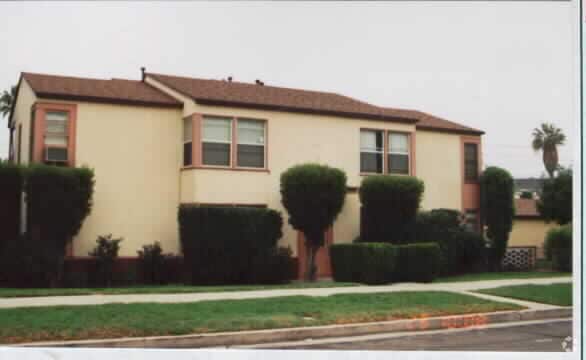 Building Photo - 1809-1819 N Glenoaks Blvd