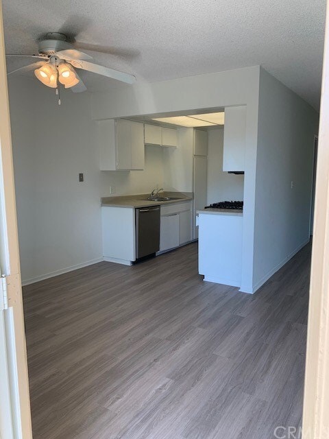 Building Photo - 207 W Marquita