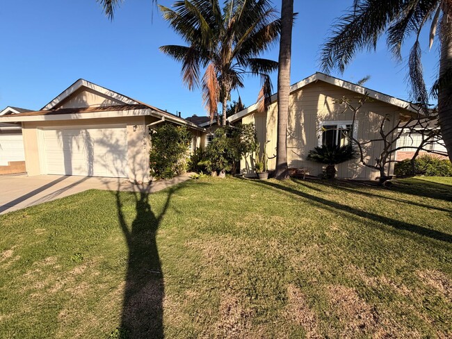 Photo - Beautiful 4 Bedroom Huntington Beach House For Rent!