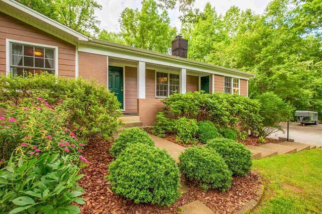 Building Photo - 3337 Preddy Creek Rd