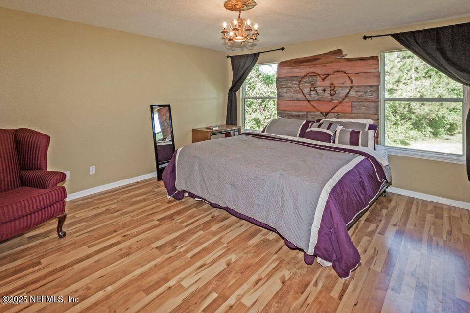 Primary Photo - 215 Scrub Jay Dr