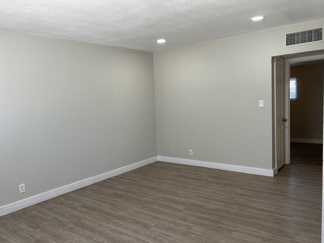 2222 W Campbell Ave - Apartments In Phoenix, Az 