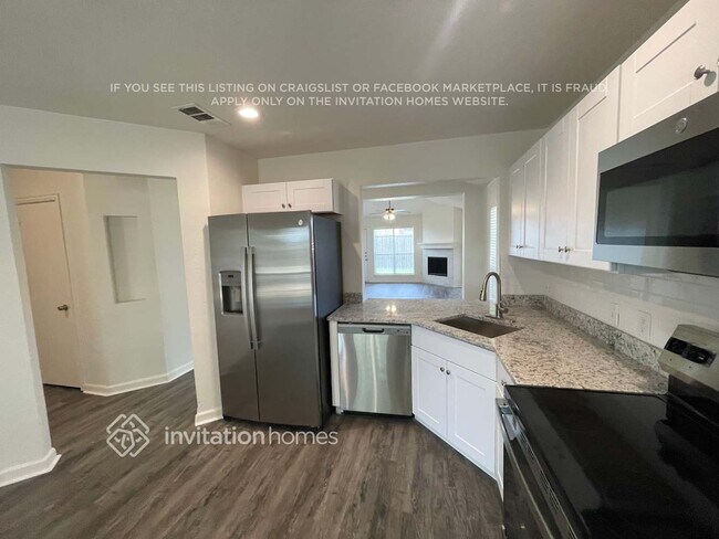 Foto del edificio - 4801 Mountain Ridge Ln