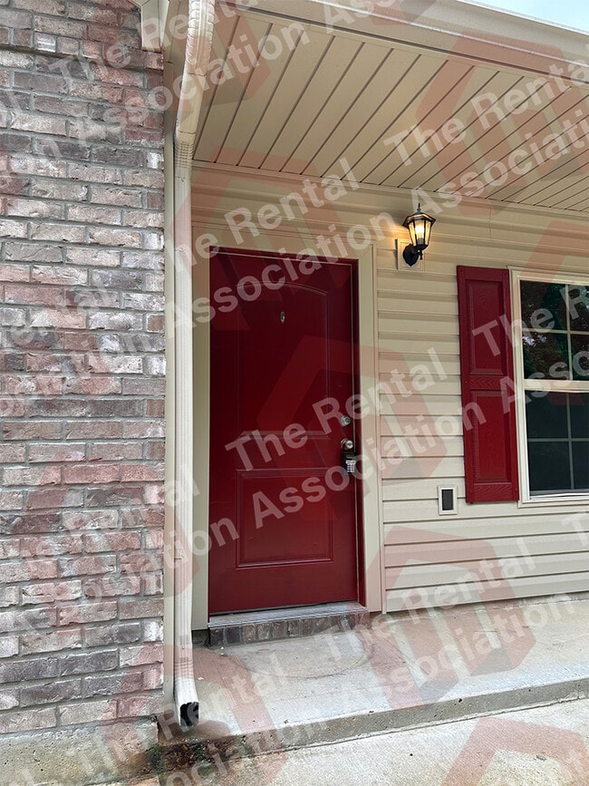 Building Photo - 630 Old Darbonne Rd