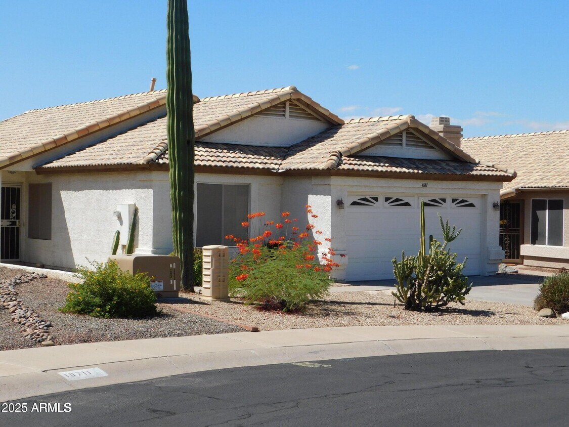 Foto principal - 10717 W Irma Ln