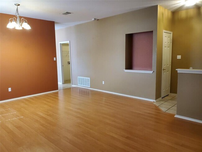 Building Photo - 3352 Cantera Way