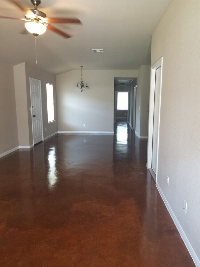 Foto del edificio - 1609 Pontotoc