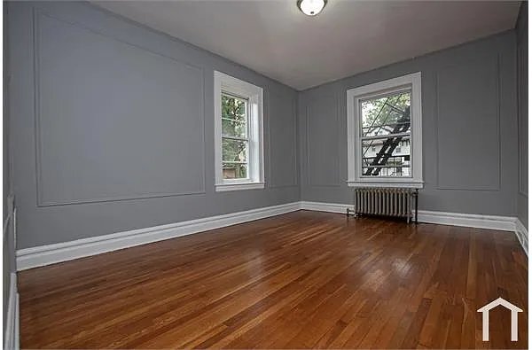 Building Photo - 576 Mt Prospect Ave