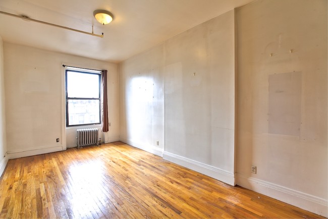 Foto del edificio - 154 W 121st St